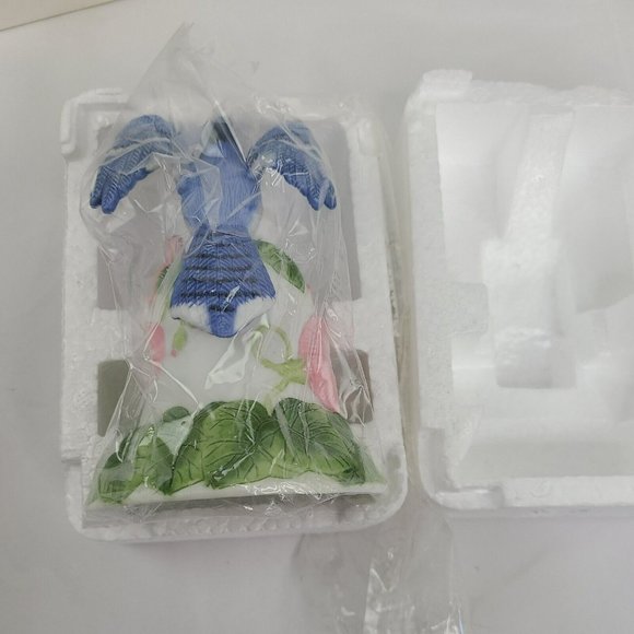 Vintage 2001 Avon Porcelain Blue Jay & Flower Bell Collector’s Gift Spring - Picture 9 of 11
